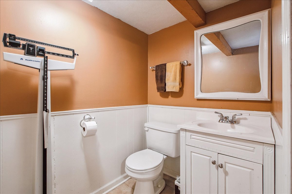 1314 Bunker Avenue, Flossmoor, IL 60422