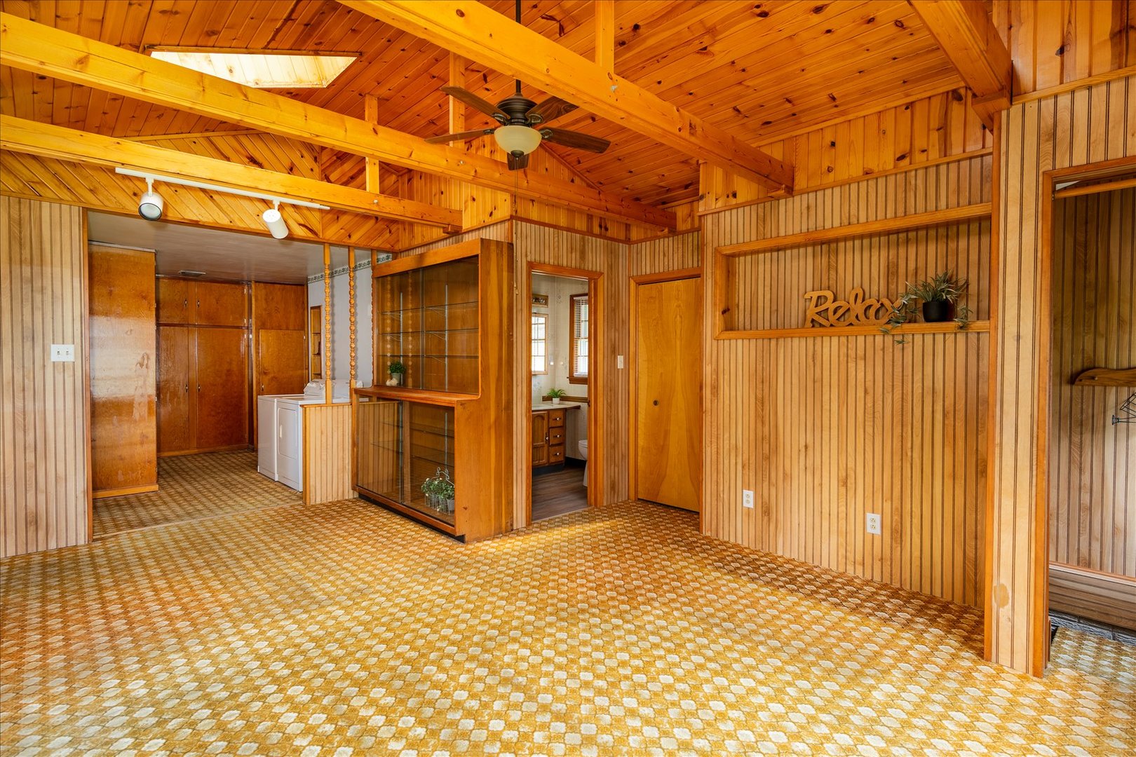 708 Market Street, Henry, IL 61537