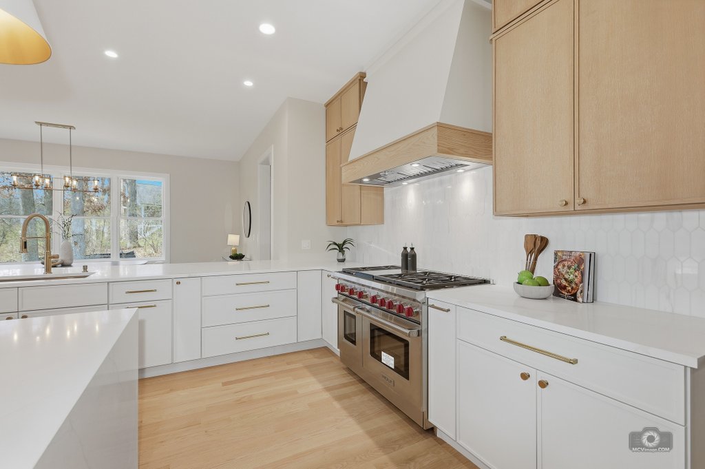 1432 Oak Bluff Lane, Lemont, IL 60439