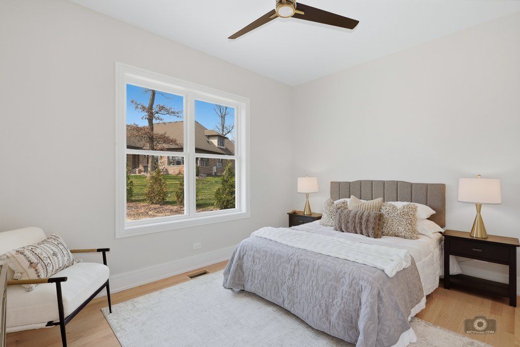 1432 Oak Bluff Lane, Lemont, IL 60439