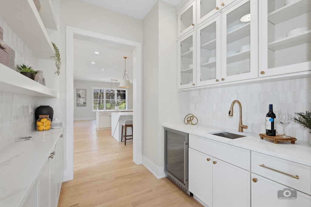 1432 Oak Bluff Lane, Lemont, IL 60439