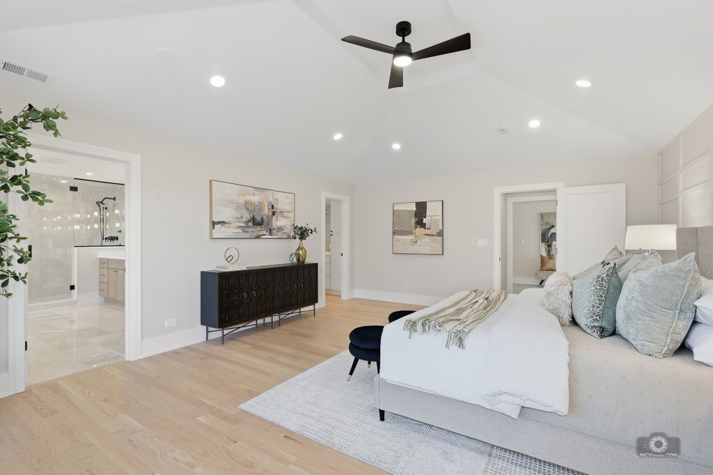 1432 Oak Bluff Lane, Lemont, IL 60439