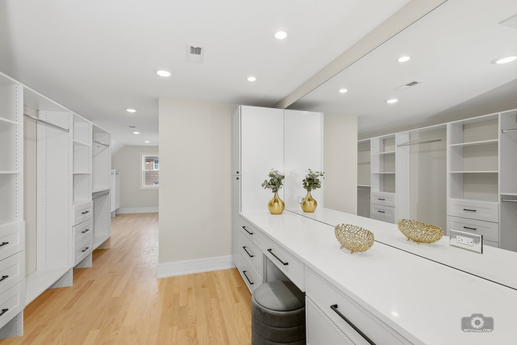 1432 Oak Bluff Lane, Lemont, IL 60439