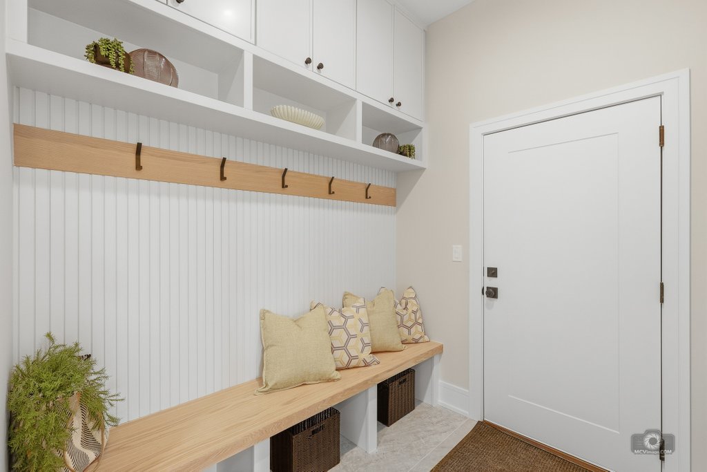 1432 Oak Bluff Lane, Lemont, IL 60439