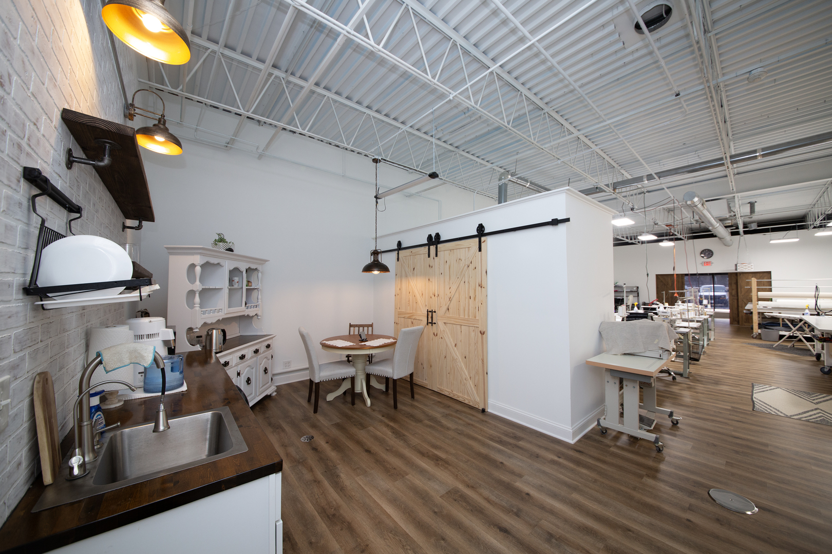 1000 N Rand Road #202, Wauconda, IL 60084