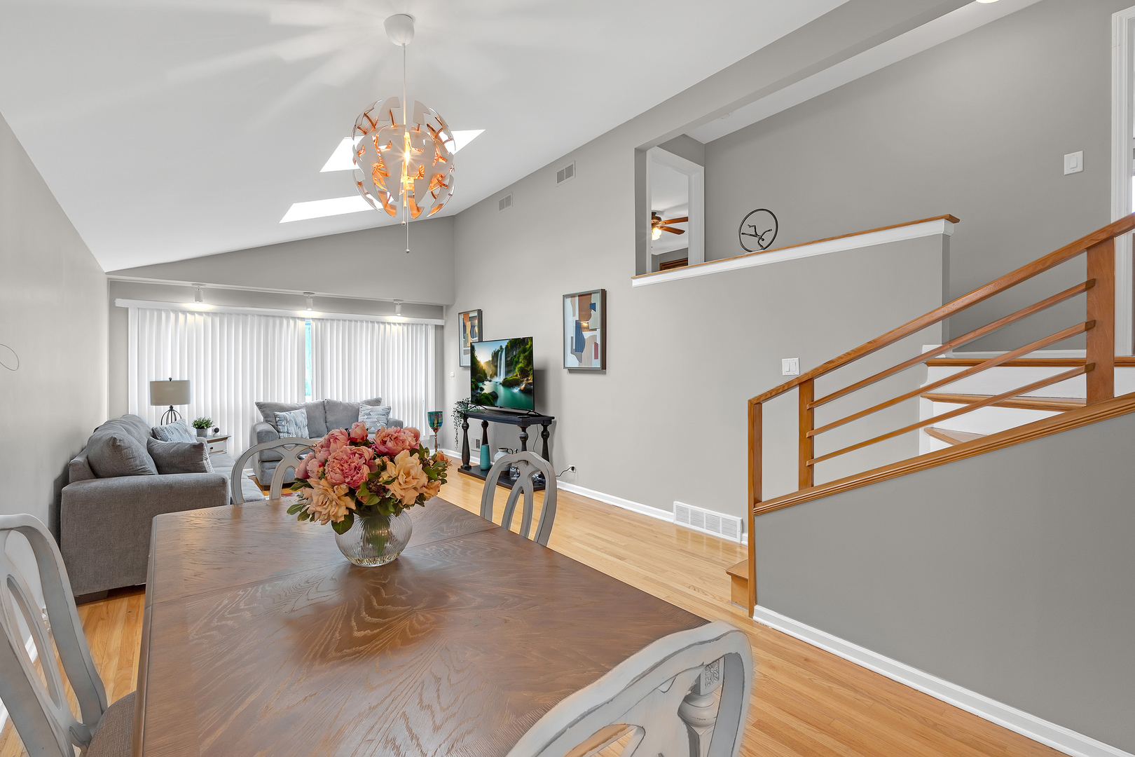 9349 Morgan Avenue, Evanston, IL 60203