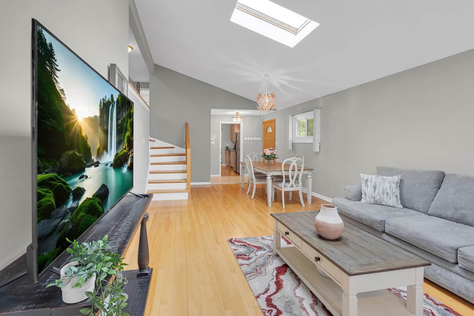 9349 Morgan Avenue, Evanston, IL 60203