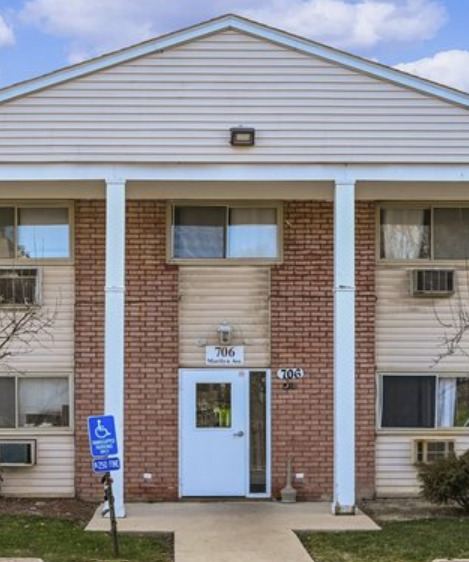 706 Marilyn Avenue #105, Glendale Heights, IL 60139