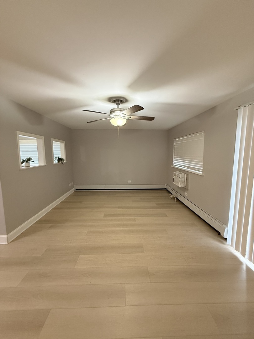 706 Marilyn Avenue #105, Glendale Heights, IL 60139