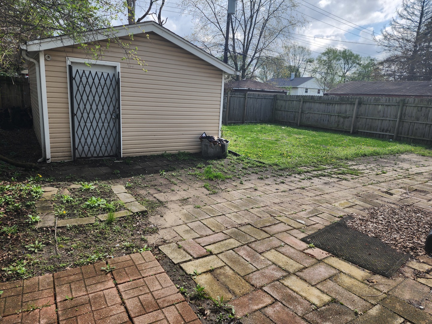 279 Chappel Avenue, Calumet City, IL 60409