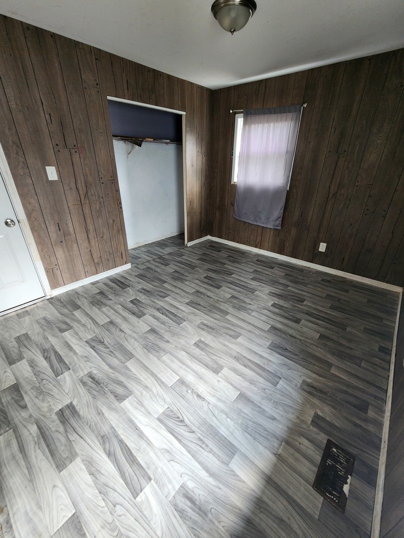 279 Chappel Avenue, Calumet City, IL 60409