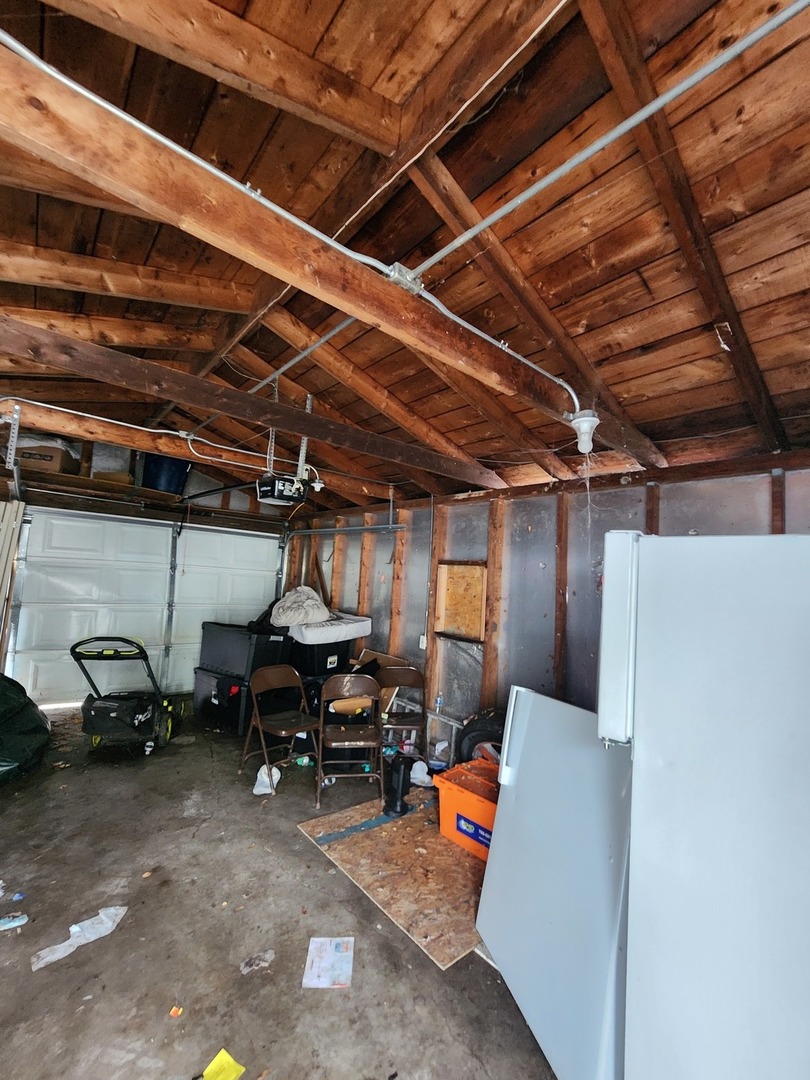 279 Chappel Avenue, Calumet City, IL 60409