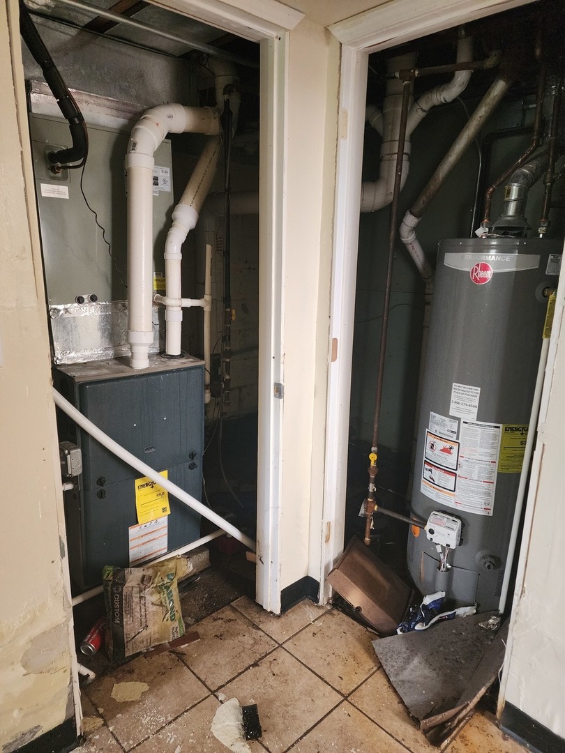 279 Chappel Avenue, Calumet City, IL 60409