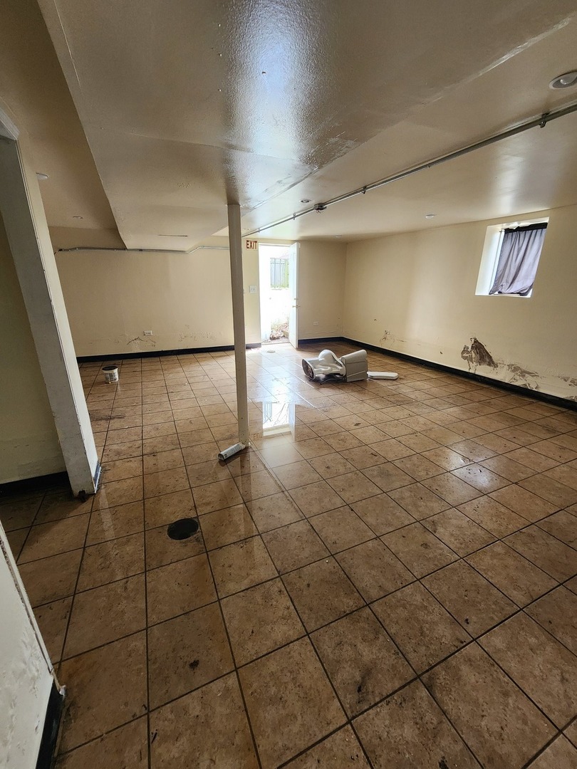 279 Chappel Avenue, Calumet City, IL 60409