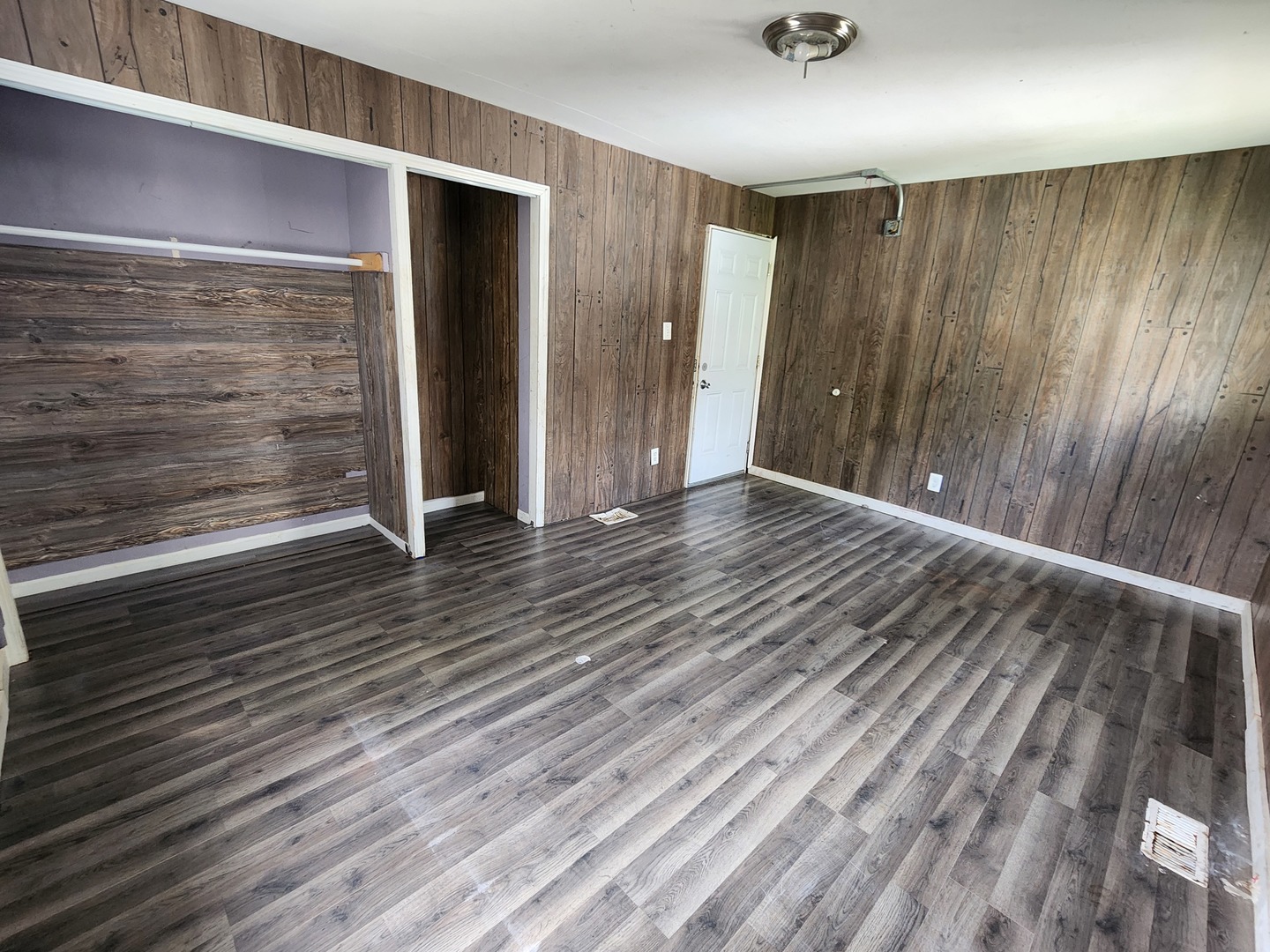 279 Chappel Avenue, Calumet City, IL 60409