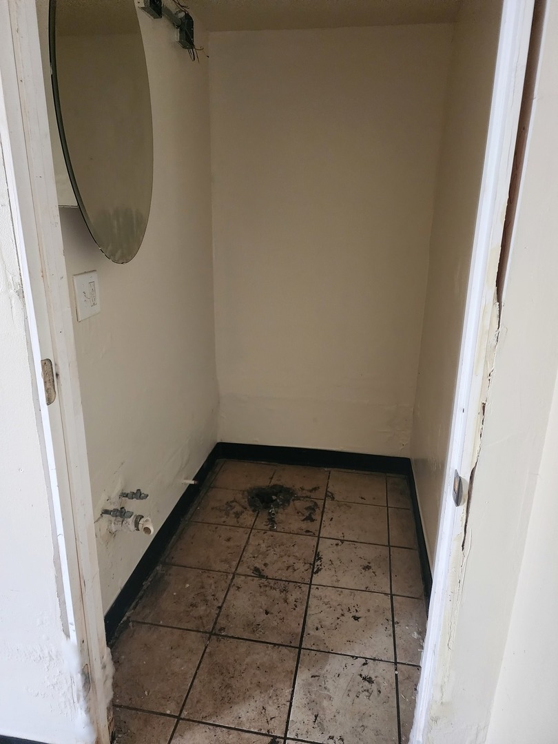 279 Chappel Avenue, Calumet City, IL 60409