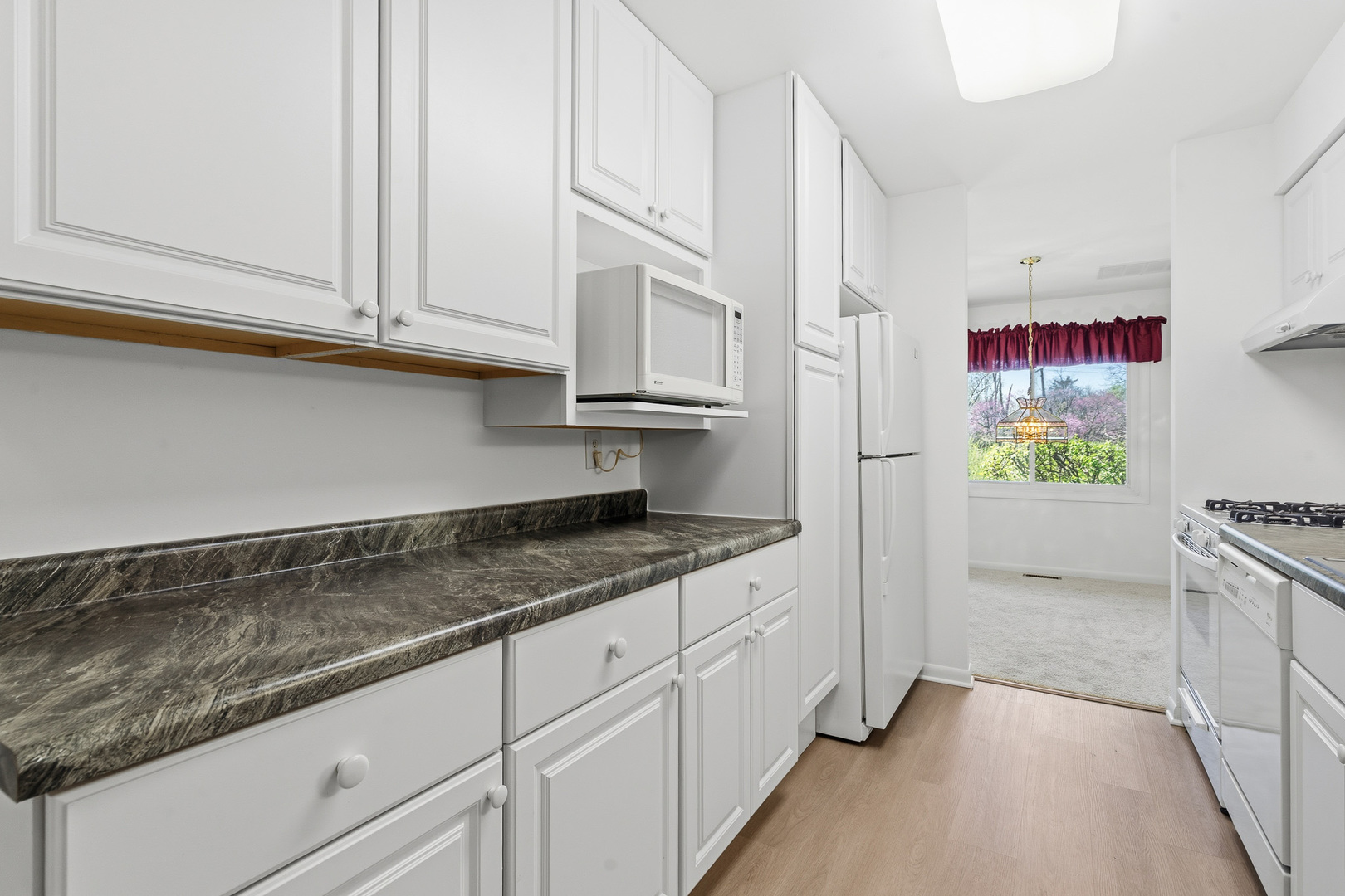 6818 Roberts Drive #3, Woodridge, IL 60517