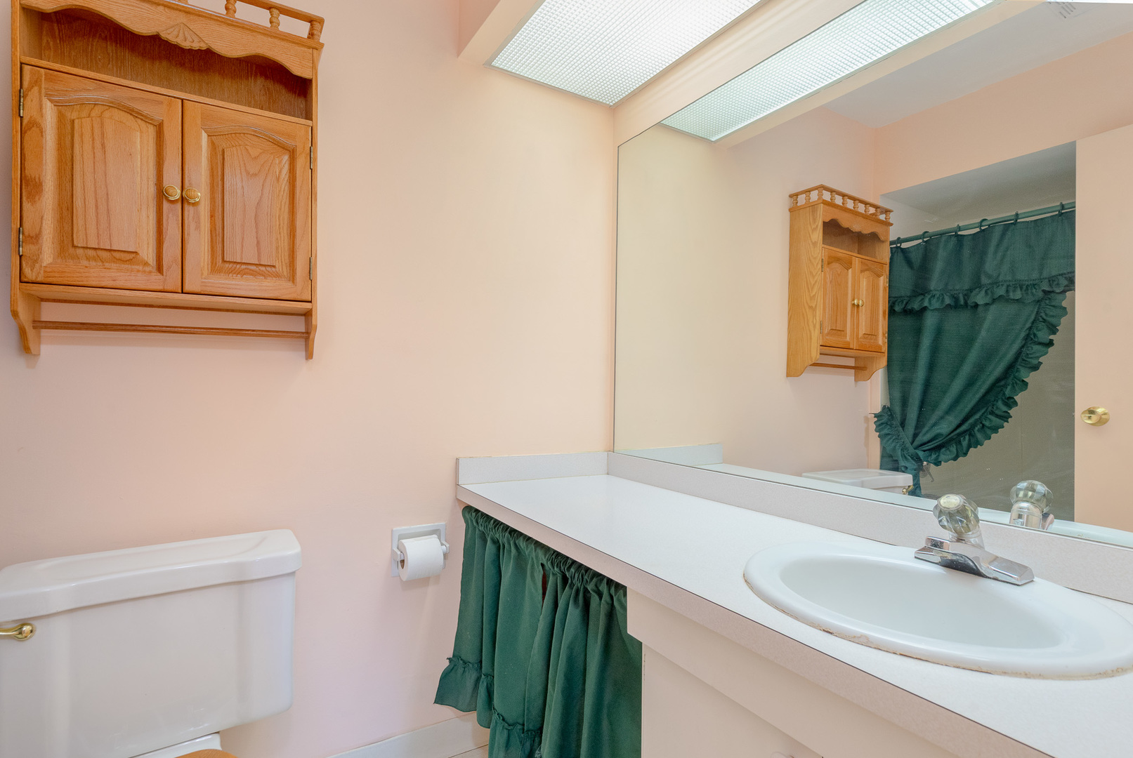 6818 Roberts Drive #3, Woodridge, IL 60517