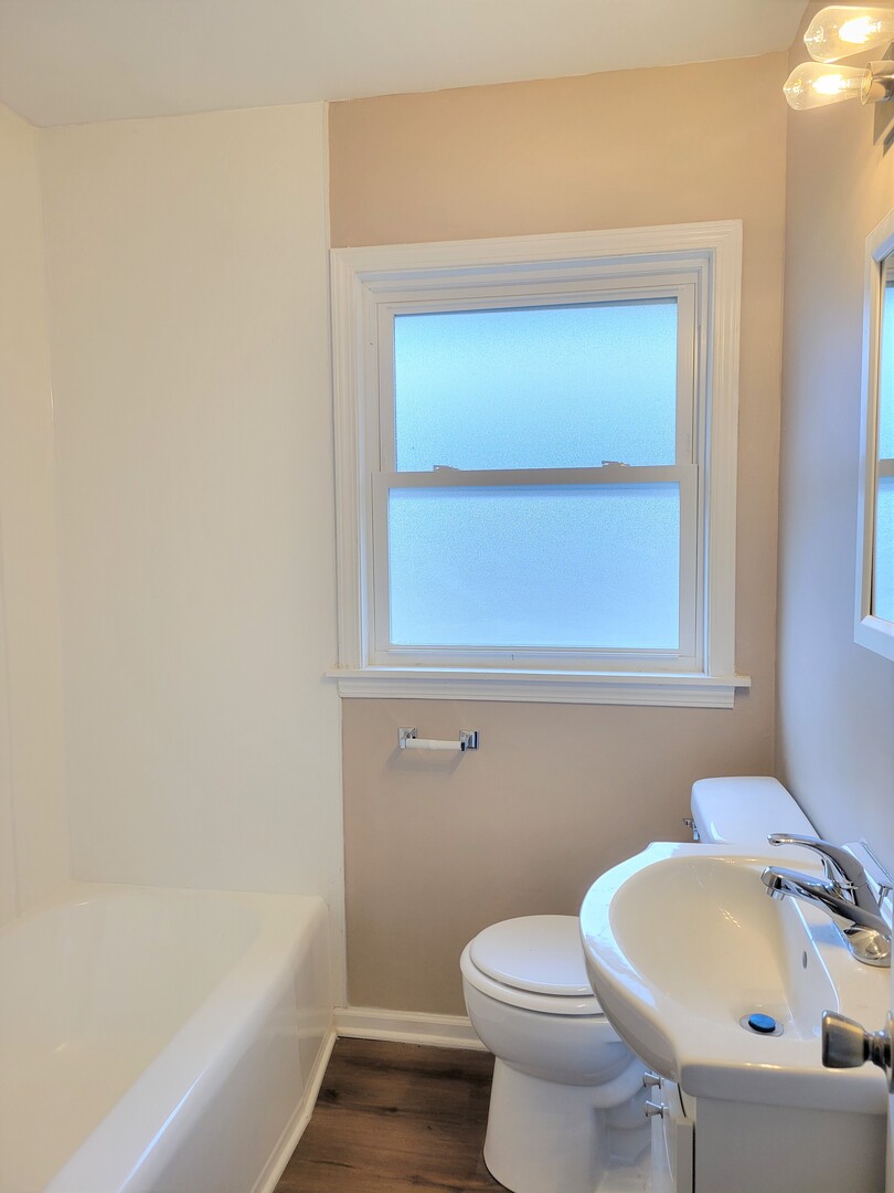 2810 186th Street, Lansing, IL 60438