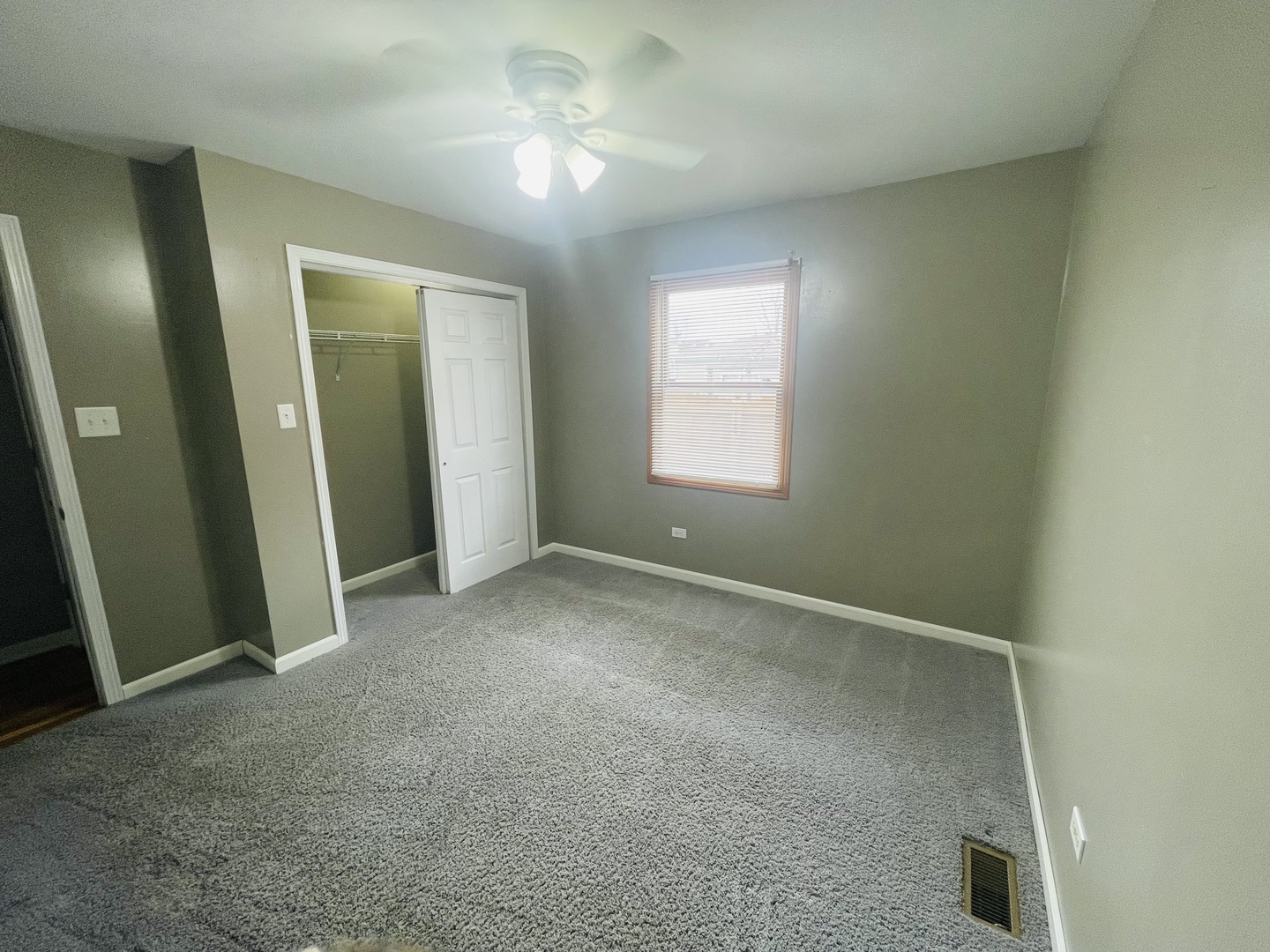 6906 Townsend Boulevard, Plainfield, IL 60586