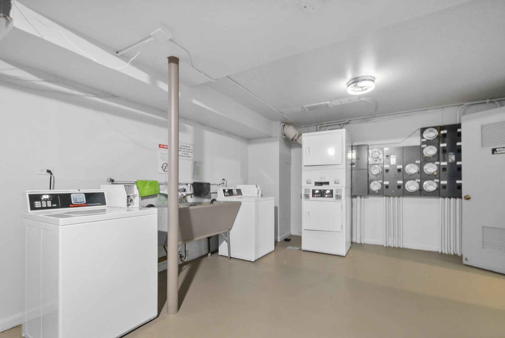 11101 S 84th Avenue #3A, Palos Hills, IL 60465