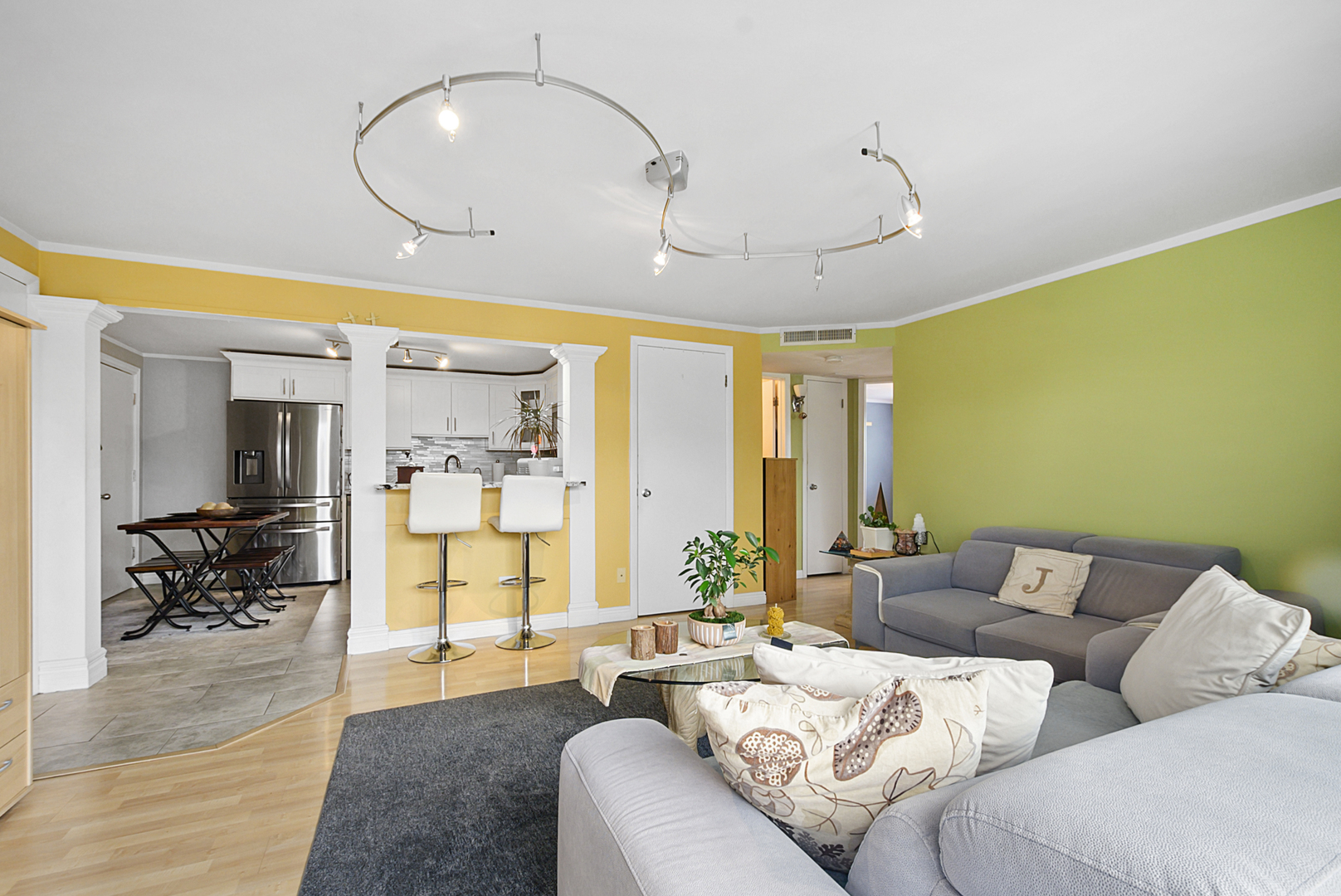 11101 S 84th Avenue #3A, Palos Hills, IL 60465