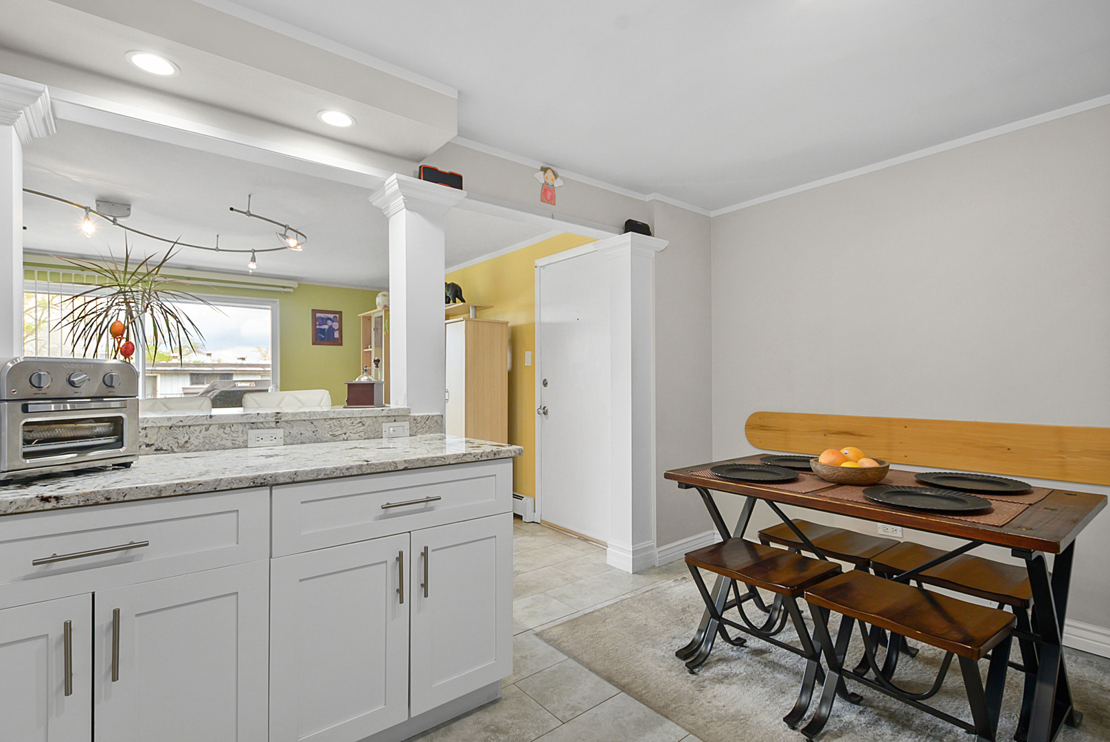 11101 S 84th Avenue #3A, Palos Hills, IL 60465