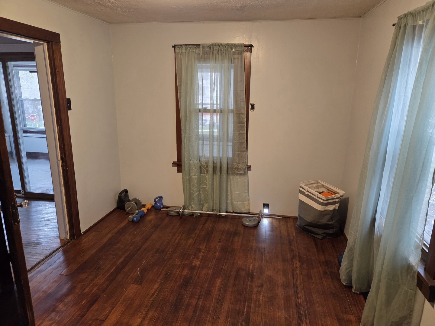 124 E 4th Street, Spring Valley, IL 61362