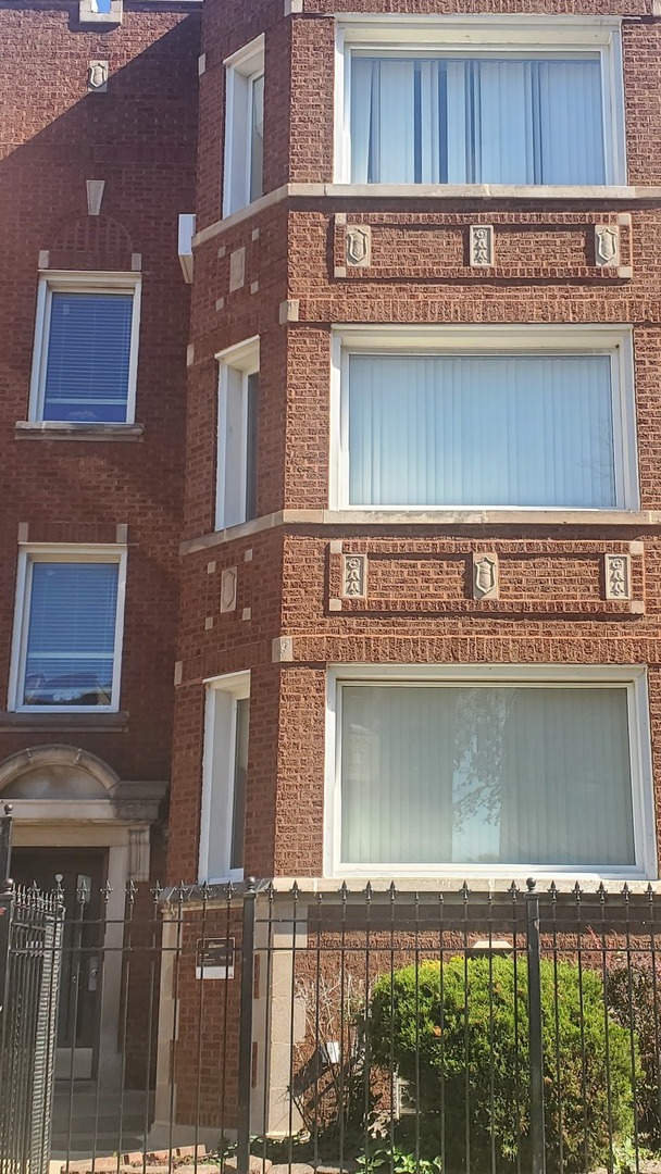 7827 S Winchester Avenue #2, Chicago, IL 60620