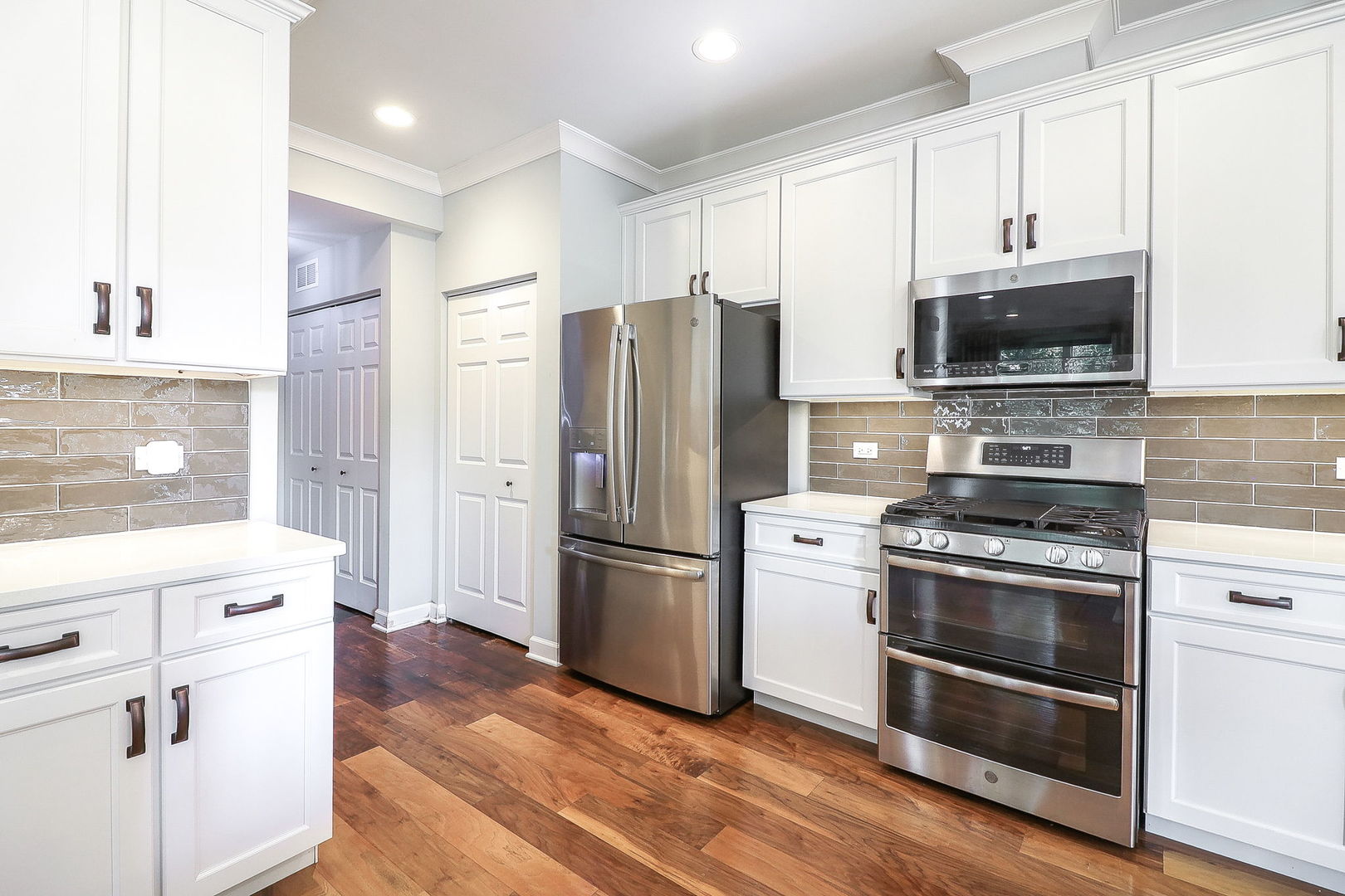 4118 Calder Lane, Aurora, IL 60504