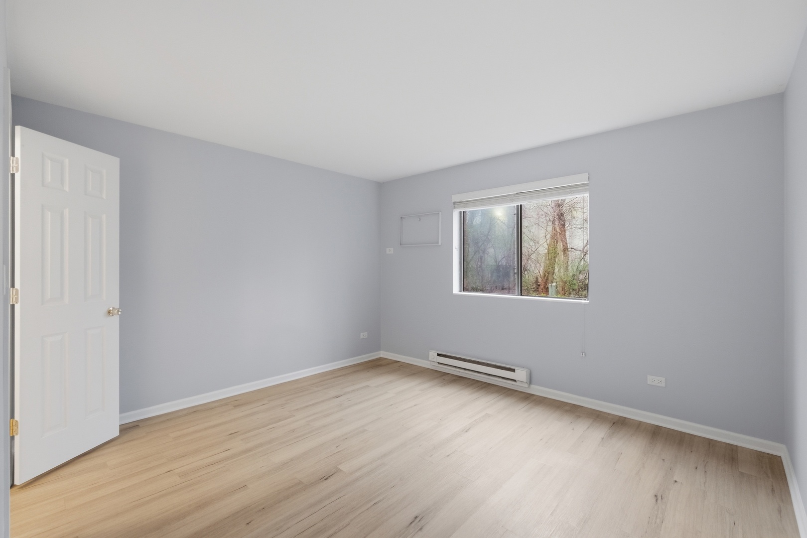 621 Virginia Road #107, Crystal Lake, IL 60014