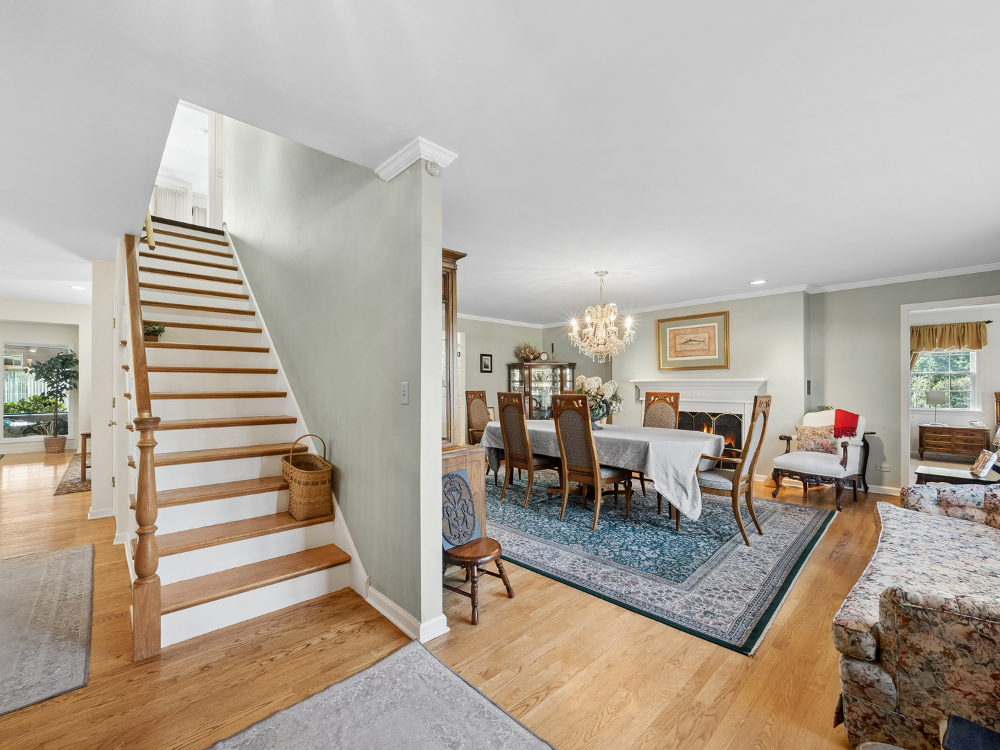 Arlington Heights, IL 60005