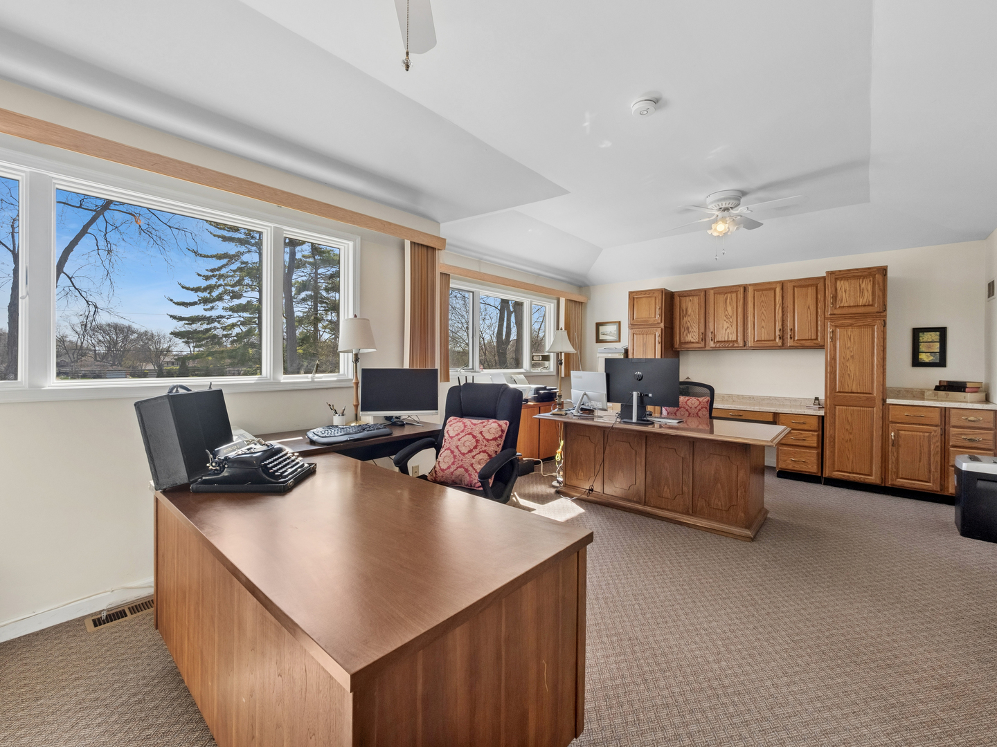 Arlington Heights, IL 60005