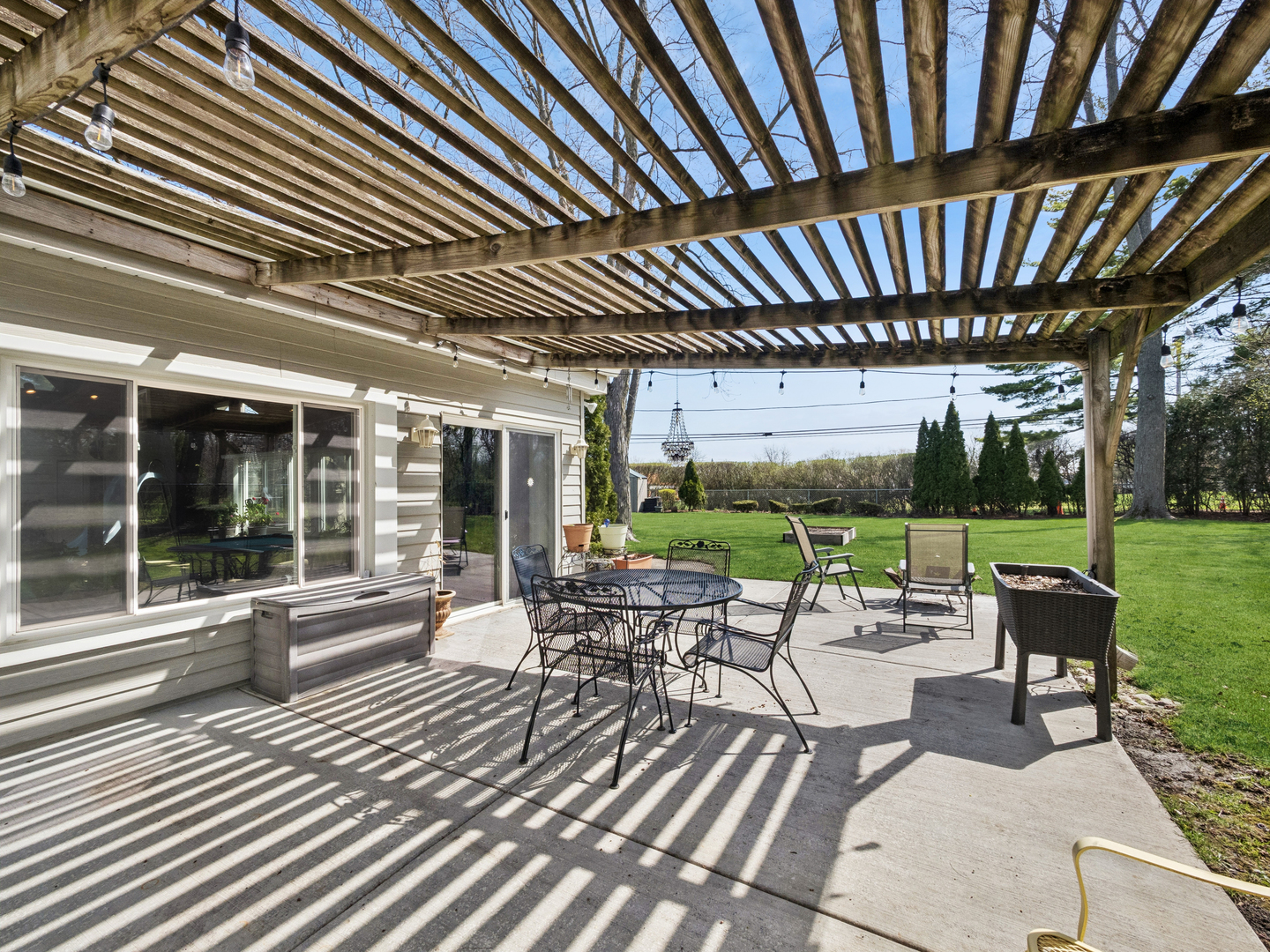 Arlington Heights, IL 60005