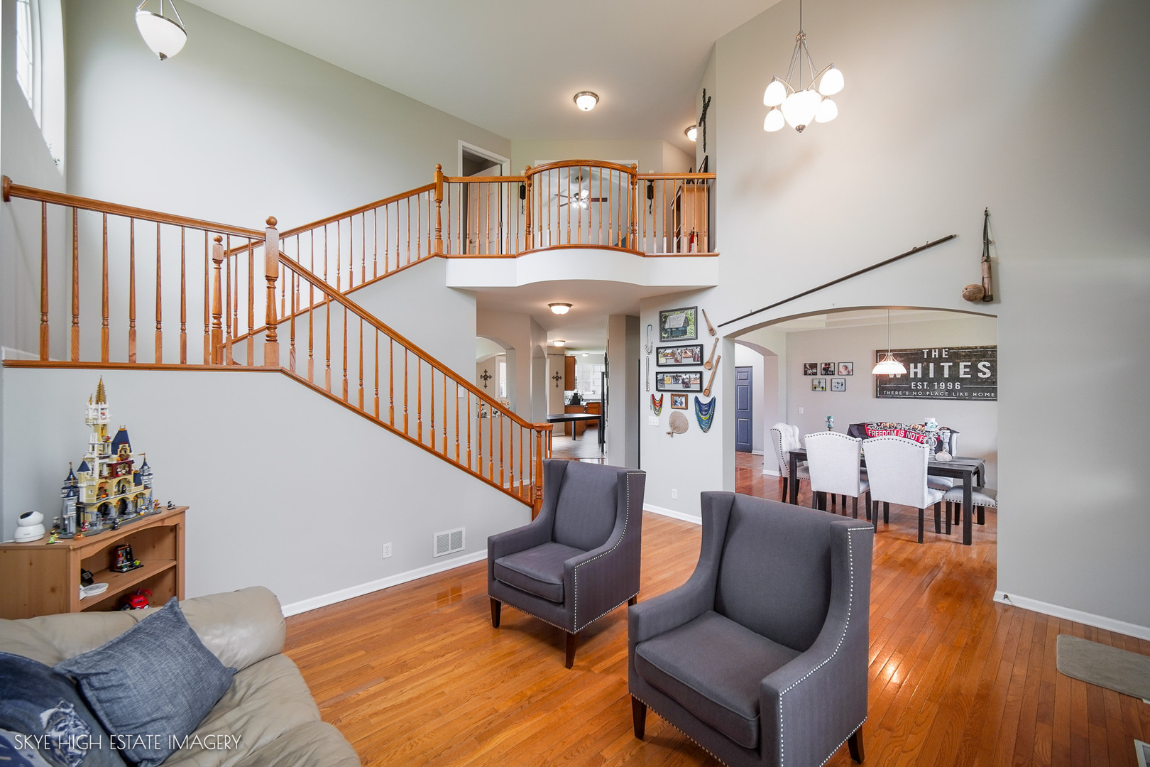 1286 Dorr Drive, Sugar Grove, IL 60554