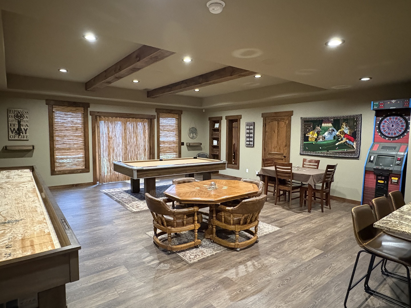 1854 W Forestview Drive, Sycamore, IL 60178