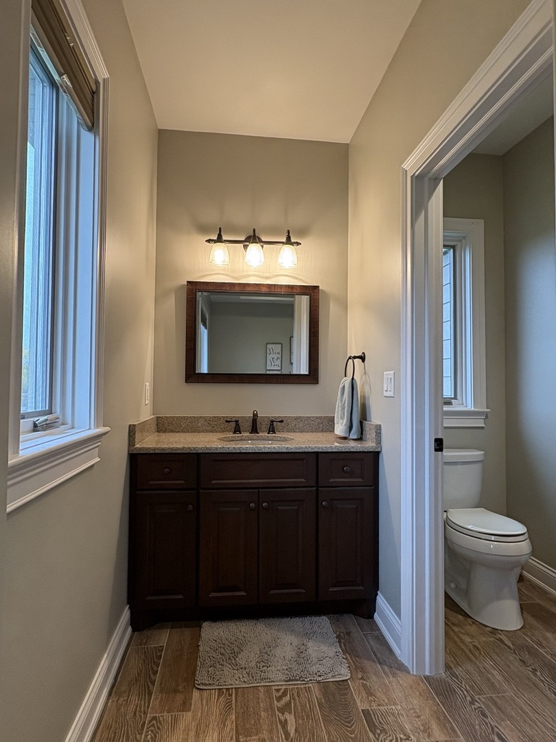 1854 W Forestview Drive, Sycamore, IL 60178