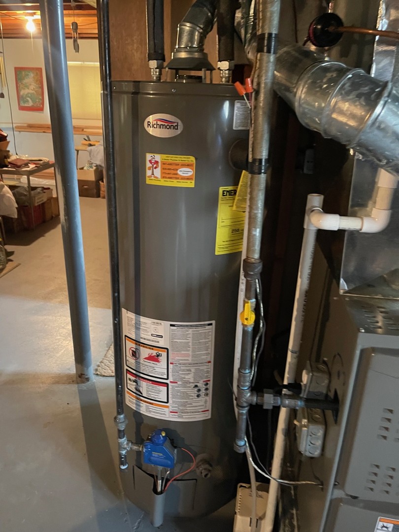 615 E Turner Avenue, Roselle, IL 60172