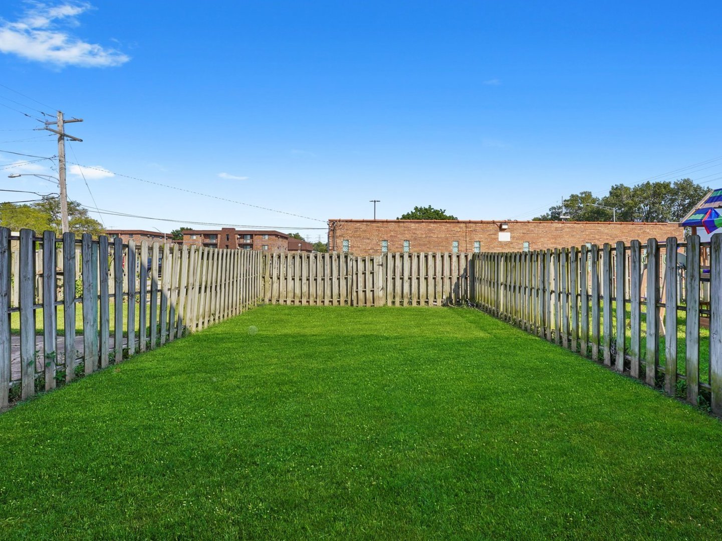 14541 S MARQUETTE Avenue, Burnham, IL 60633