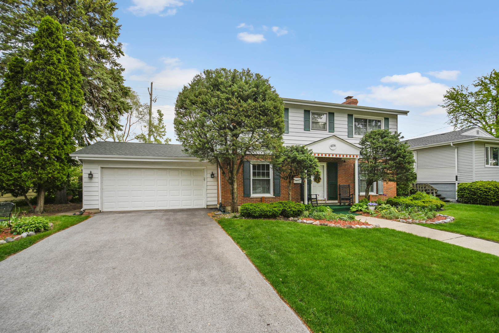 18751 Kings Road, Homewood, IL 60430