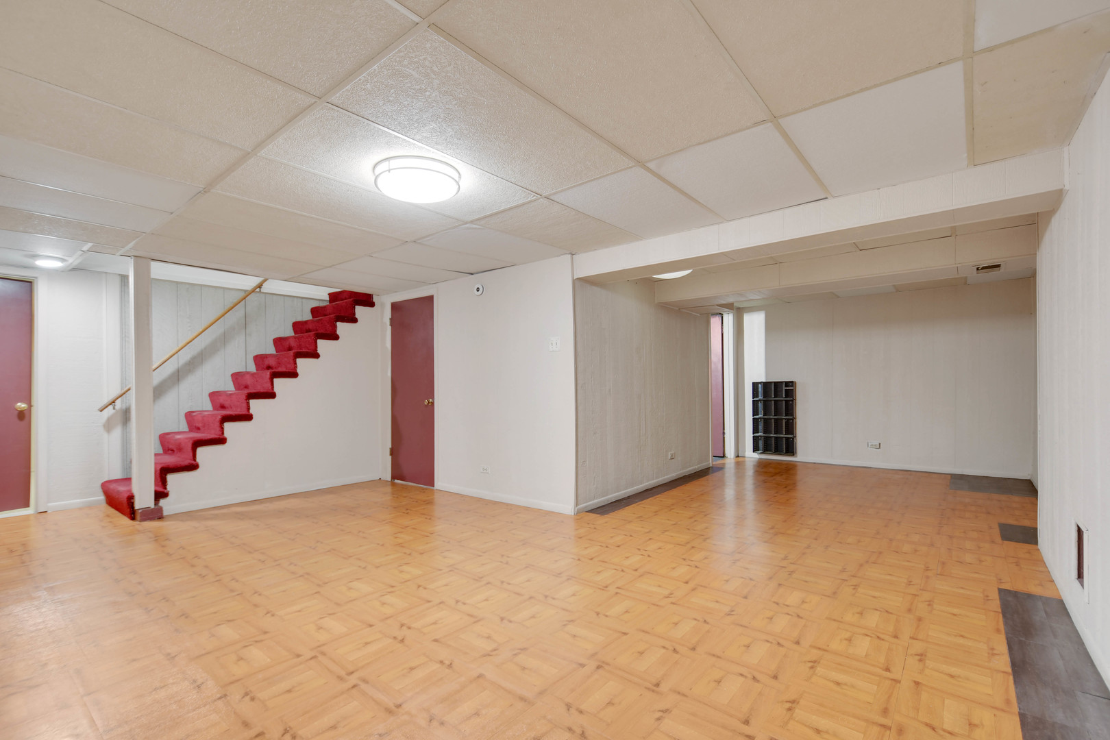 18751 Kings Road, Homewood, IL 60430