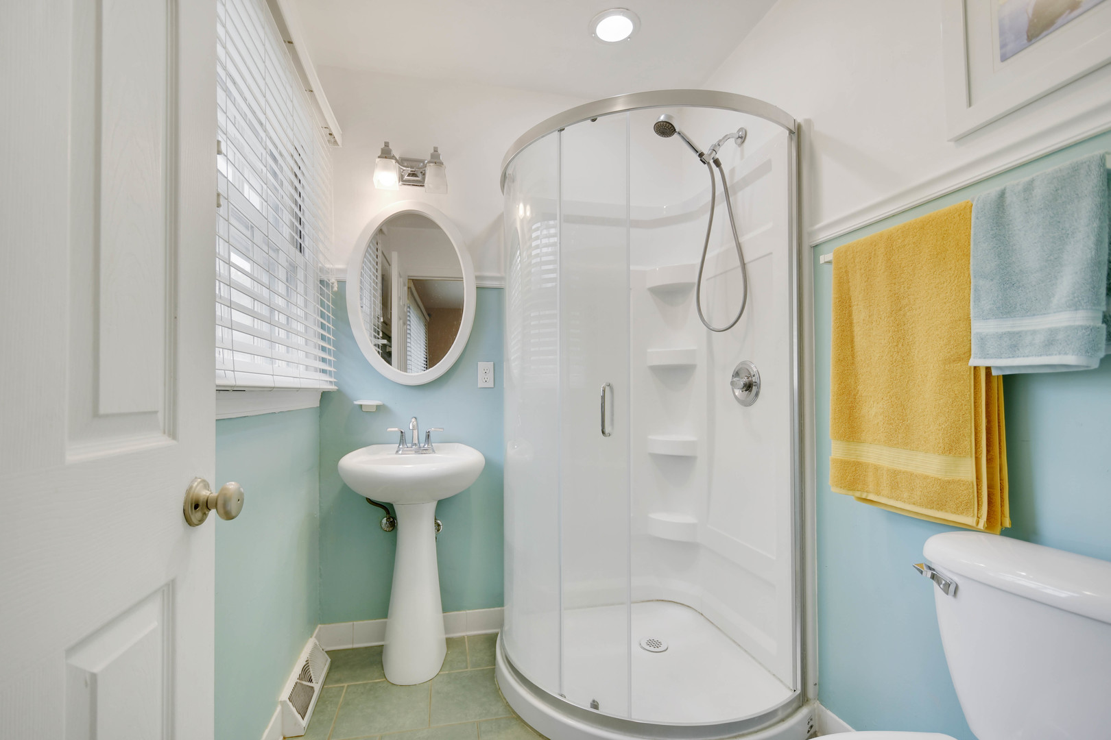 18751 Kings Road, Homewood, IL 60430