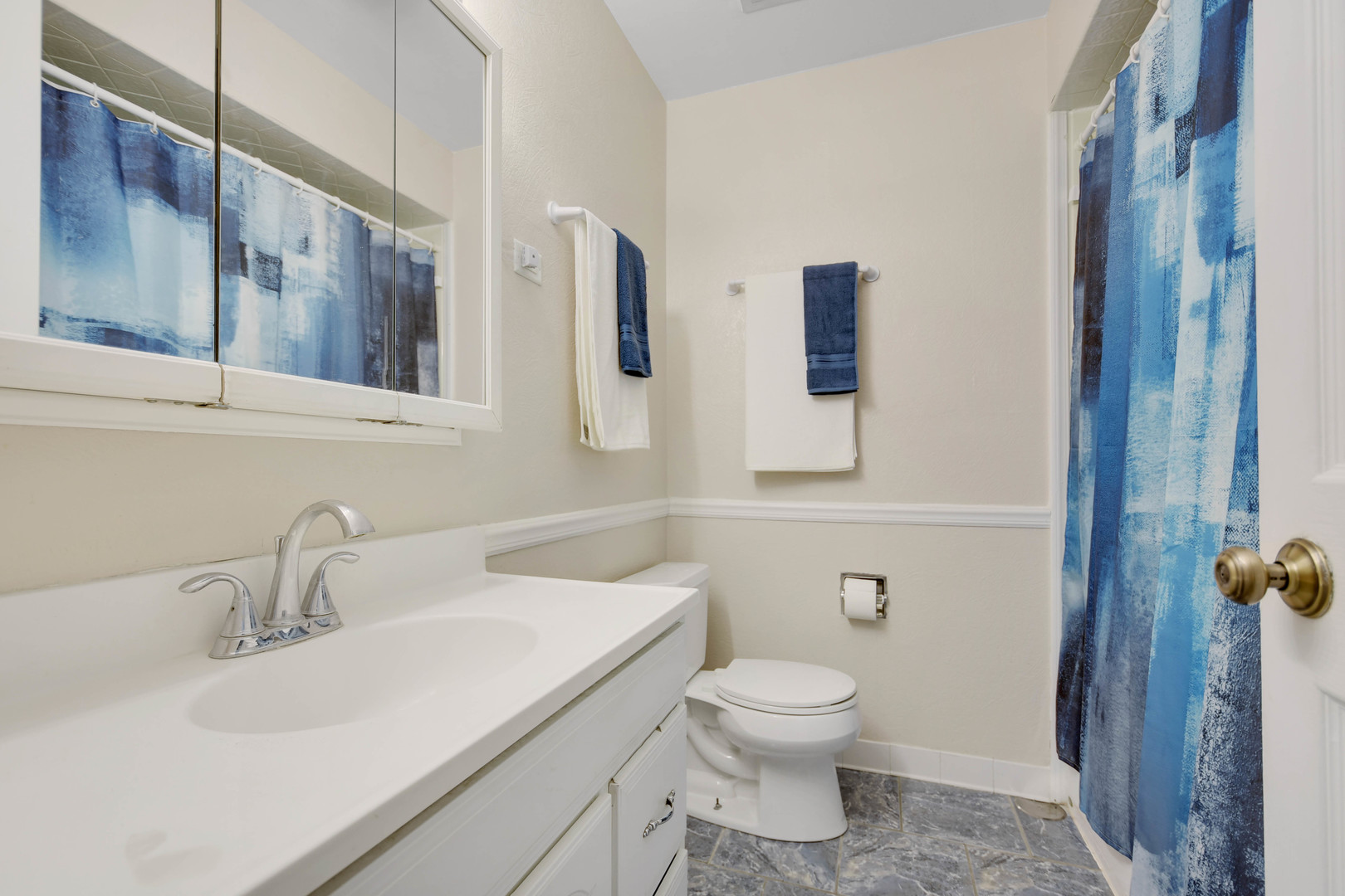 18751 Kings Road, Homewood, IL 60430