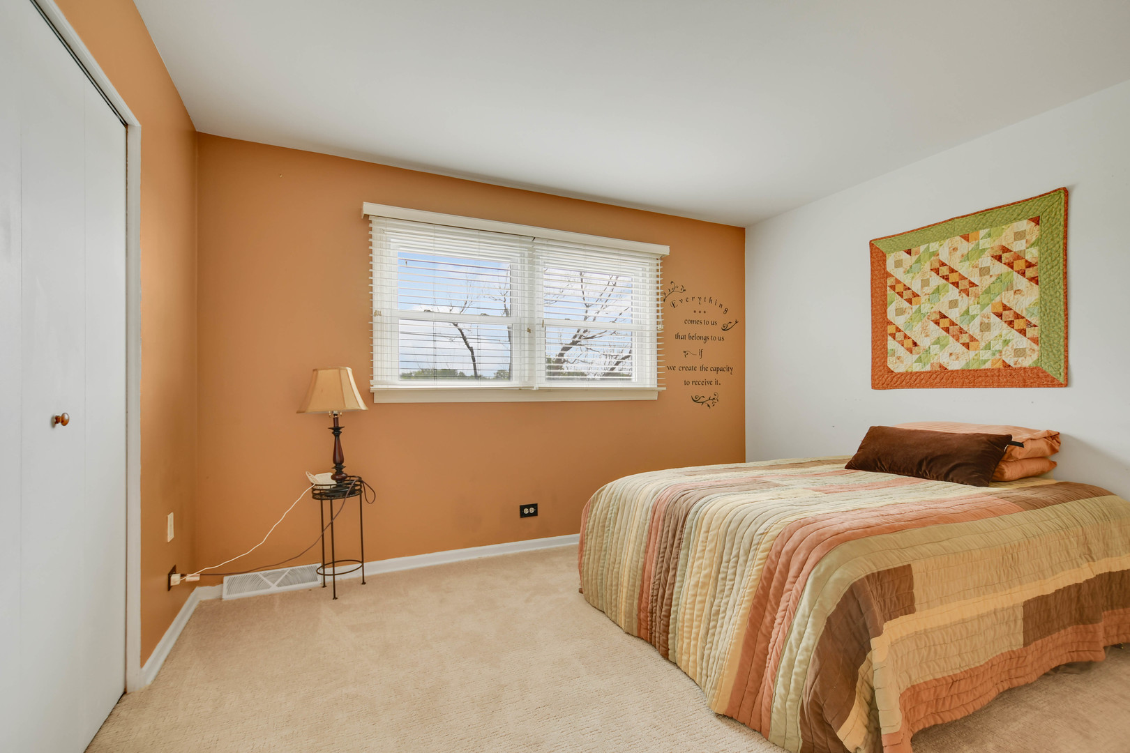 18751 Kings Road, Homewood, IL 60430