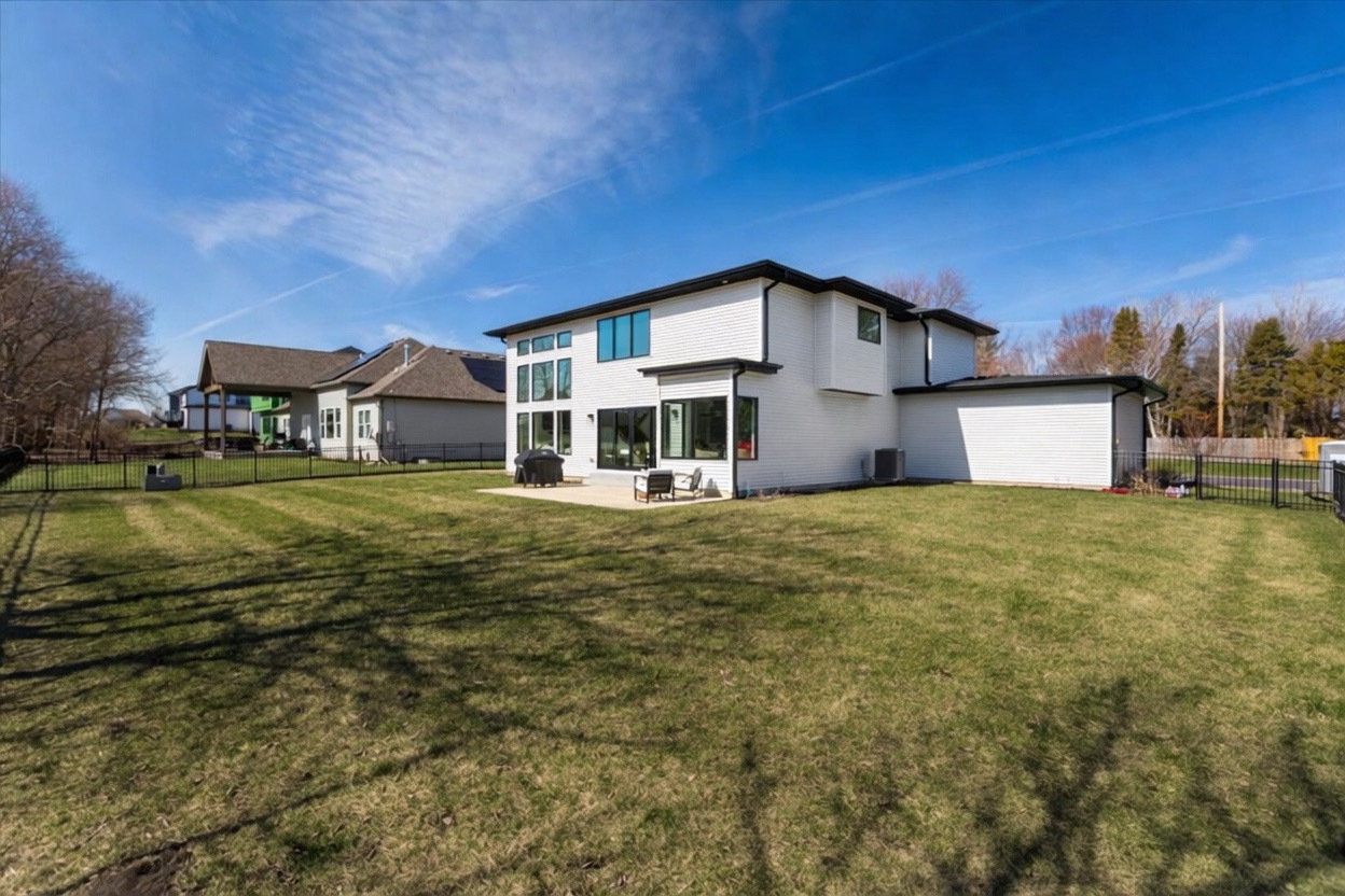 26009 W Forrester Drive, Plainfield, IL 60585