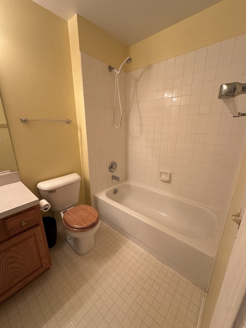 2067 Peach Tree Lane, Algonquin, IL 60102