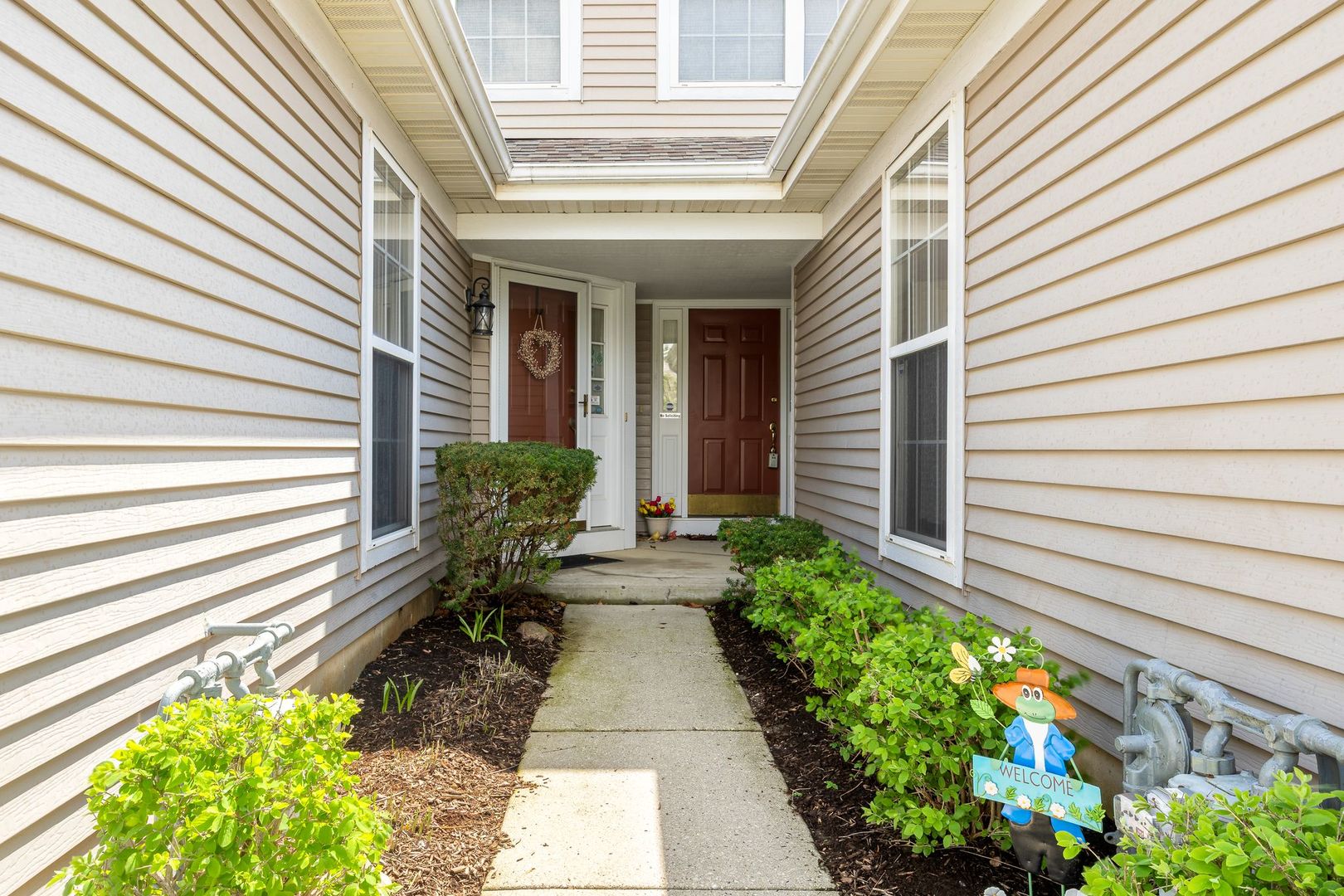 2067 Peach Tree Lane, Algonquin, IL 60102