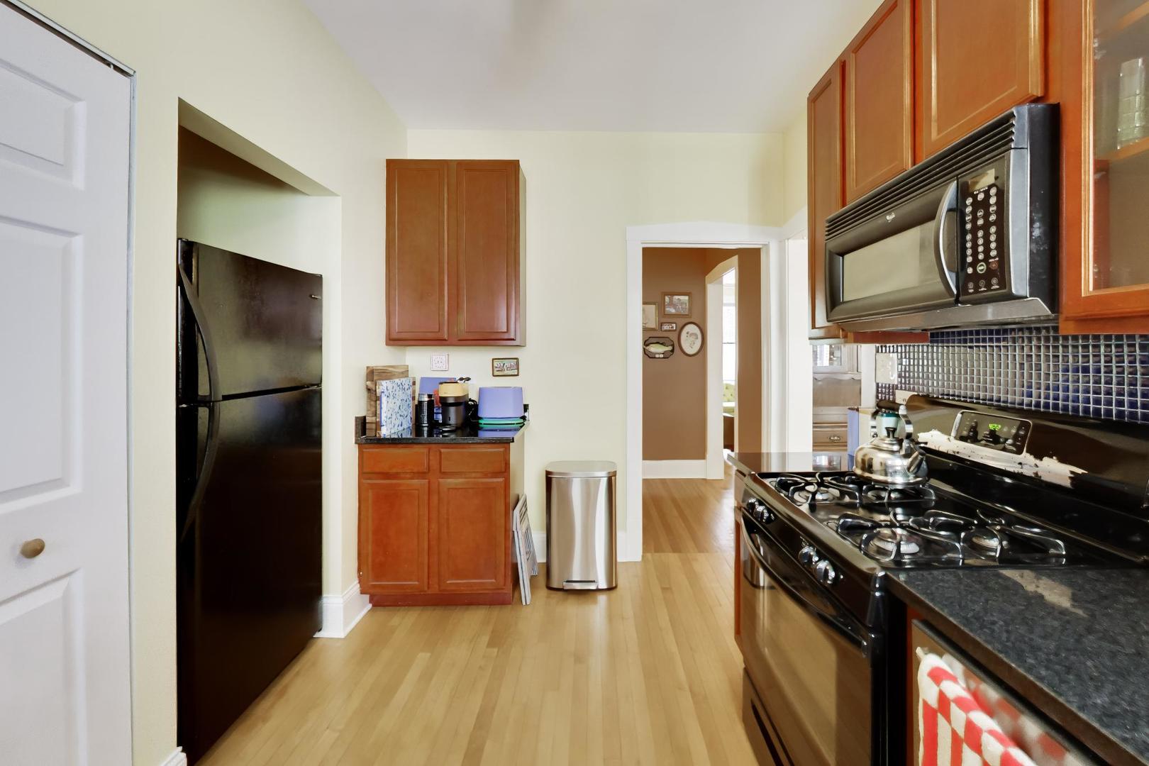 443 N Lombard Avenue #2, Oak Park, IL 60302