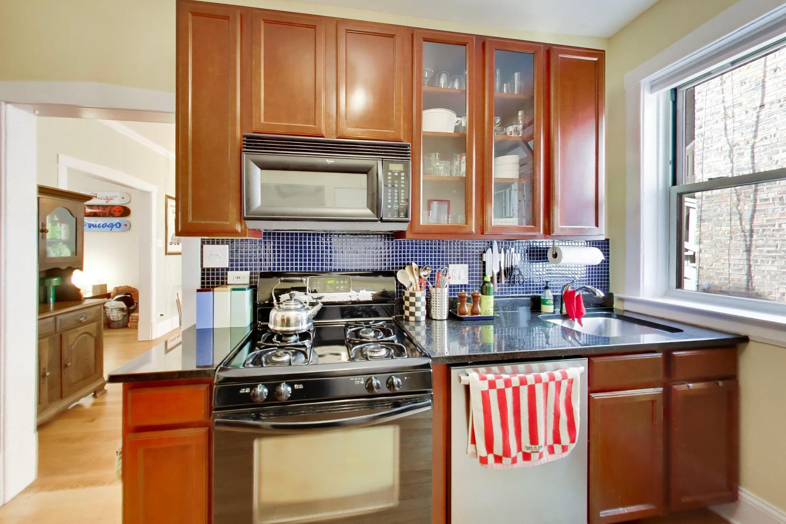 443 N Lombard Avenue #2, Oak Park, IL 60302