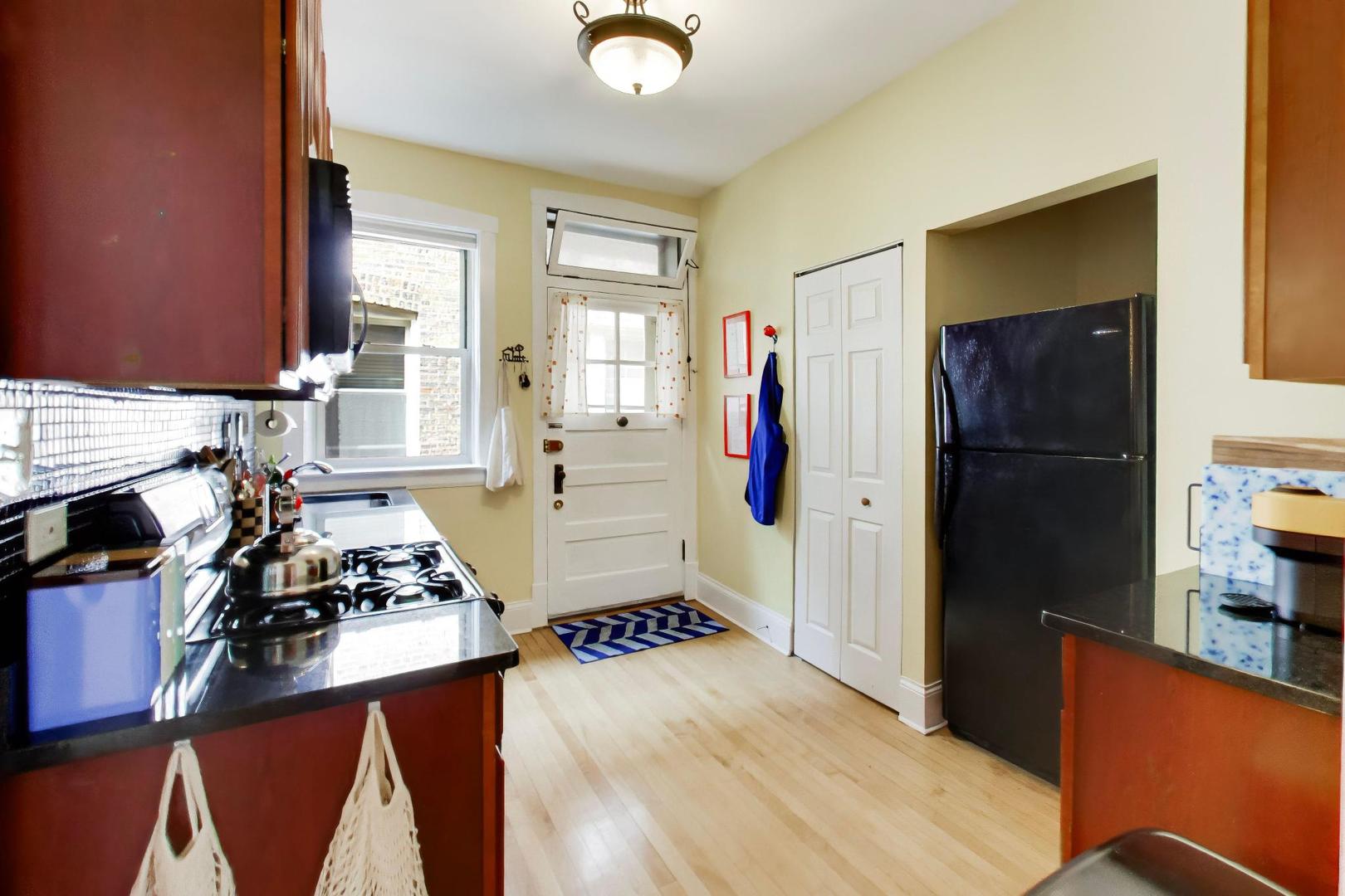 443 N Lombard Avenue #2, Oak Park, IL 60302